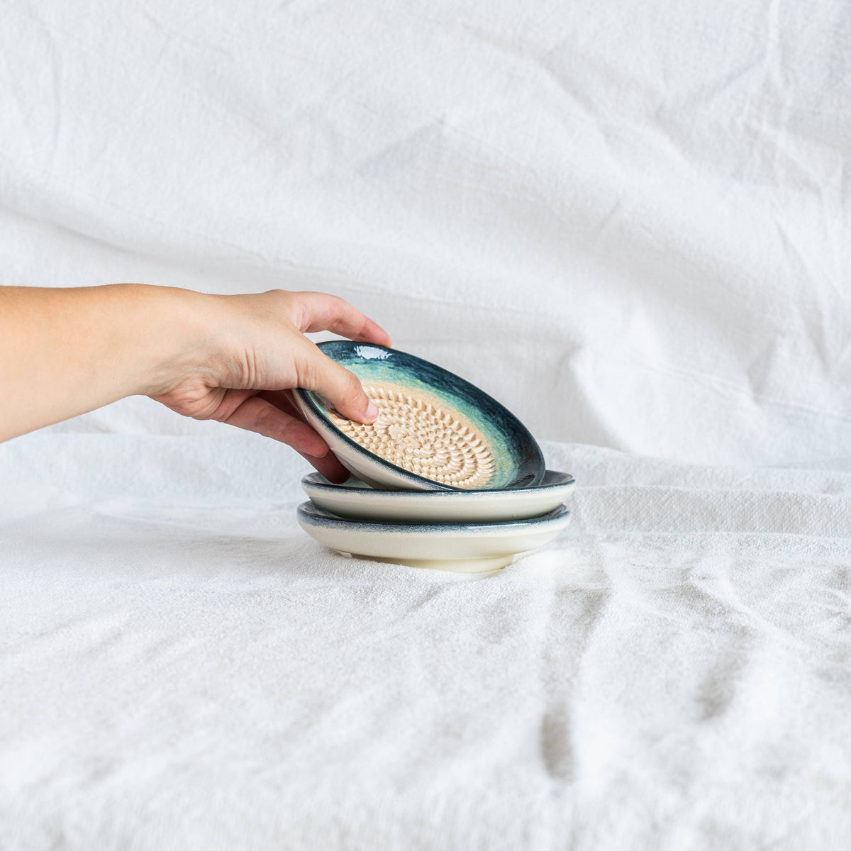 Small Pottery Grater Plate – Brisa