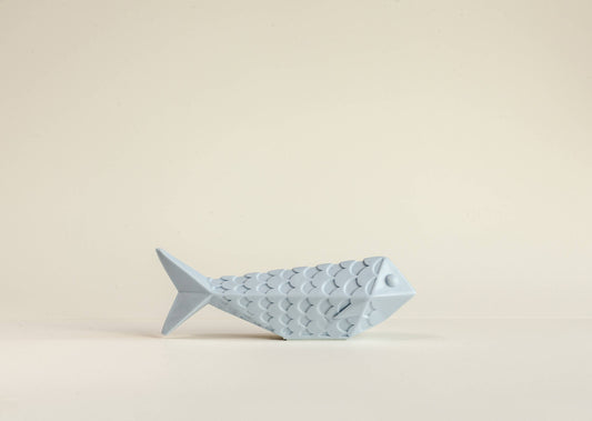 Front view of Decorative & Aromatic Sardine in blue perfumed wax, made in Portugal