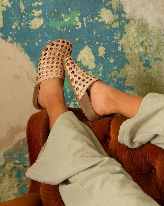 Puebla - Woven Light Brown Leather Mule with Bio Sole